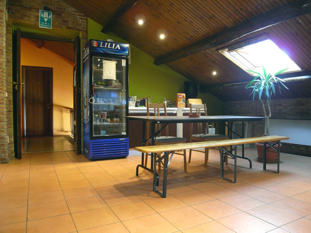 Hostel California - Milan — Fotos 3